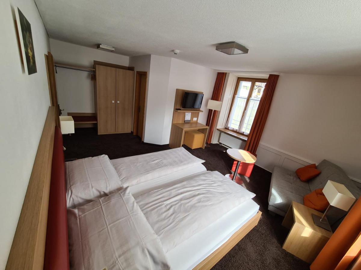 Hotel Staetzerhorn Парпан Экстерьер фото